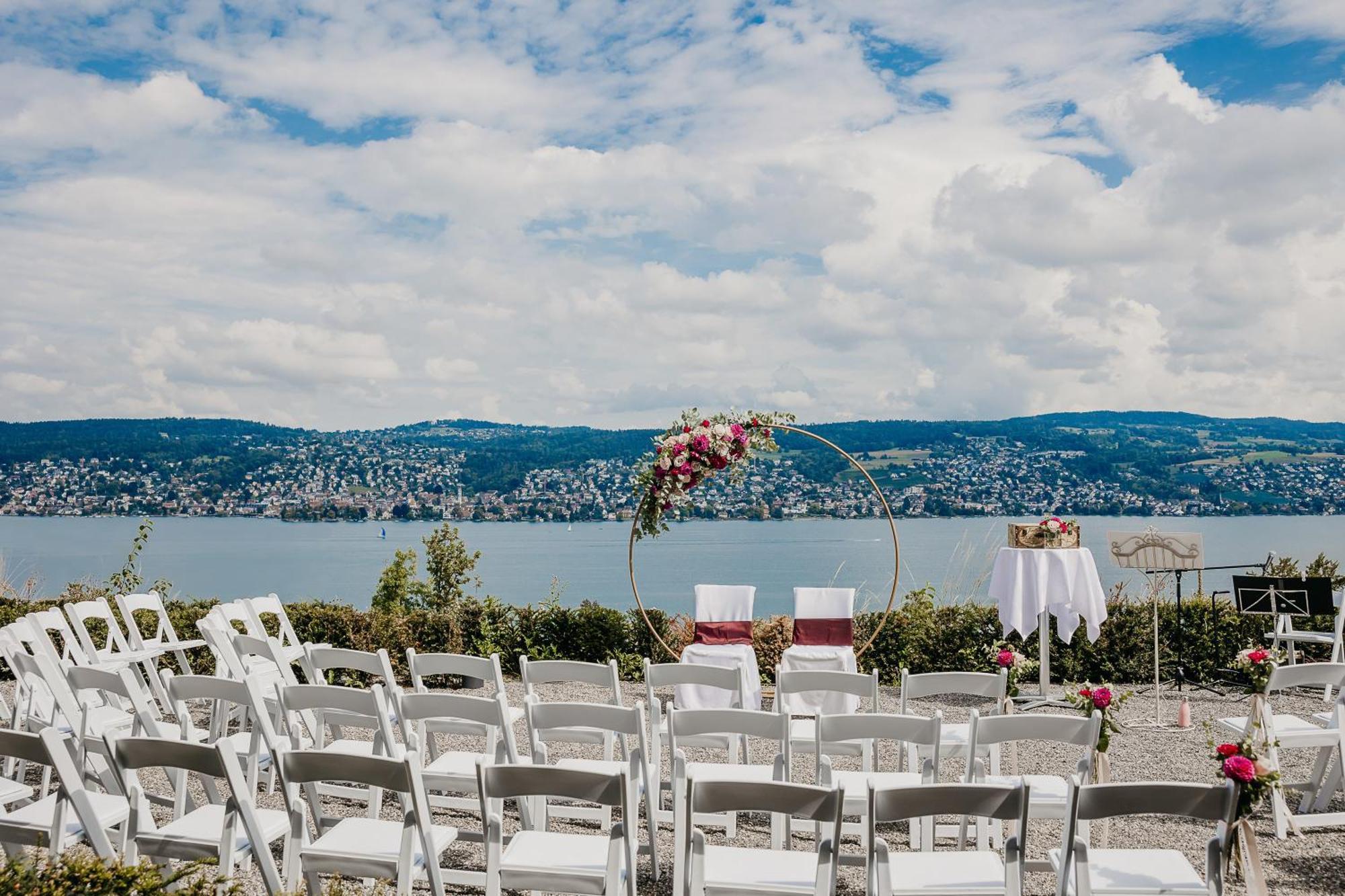 Hotel Belvoir Lake View & Spa Ruschlikon Exterior photo